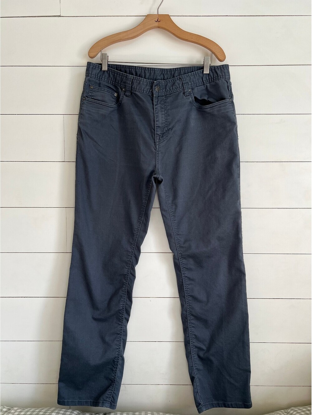 Prana Slim Fit Men's Pants 36W 32L Gray Chino Organic Cotton Casual Outdoors